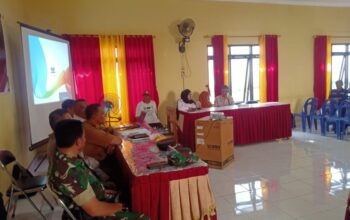 Hadiri Rapat Rekapitulasi Hasil Penghitungan Suara Pemilu 2024 di Tingkat Kecamatan Empang Pjs Danramil 1607-02/Empang ,Beri Himbauan kepada Masyarakat.